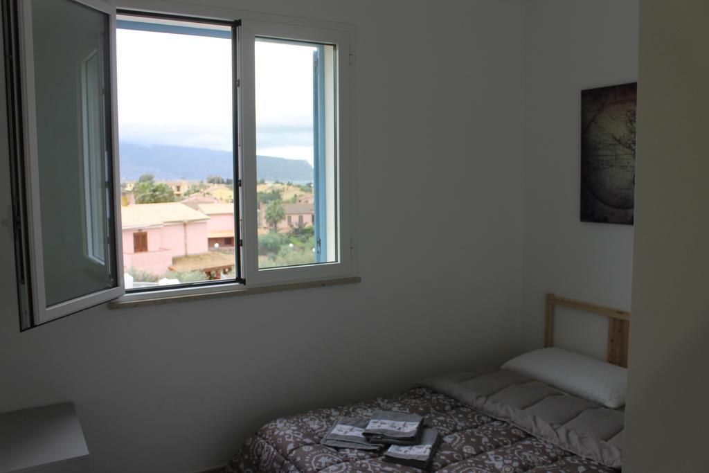 קוסטונאצ'י Villa Atena Baia Cornino מראה חיצוני תמונה